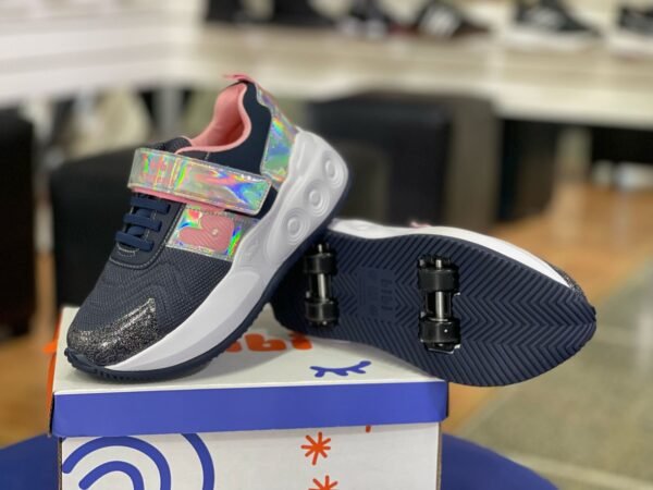 Zapatilla bibi con rueditas