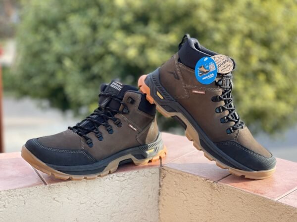 Borcegos trekking de cuero Hombre